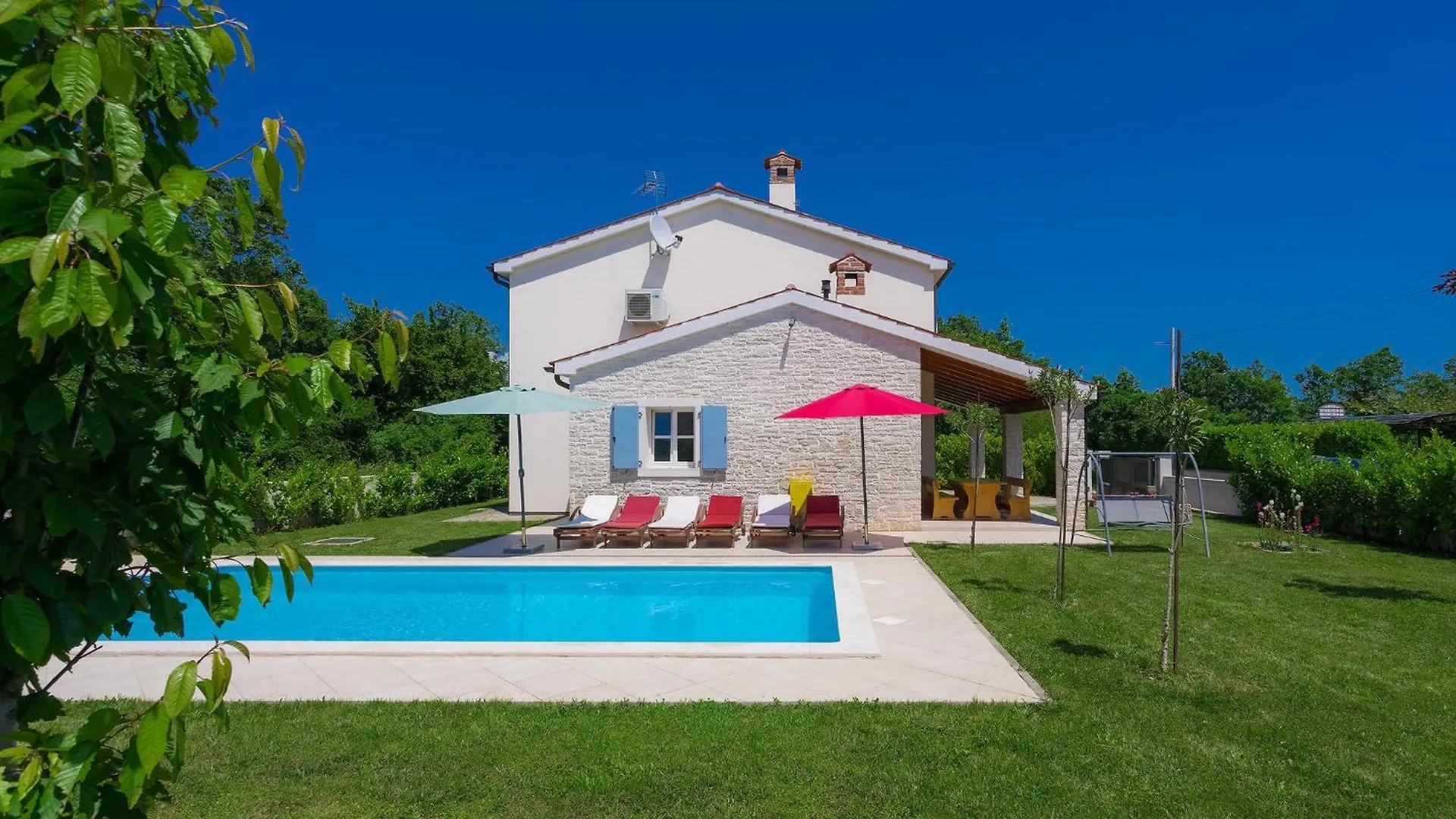 Villa Azura By Interhome Marčana 0*,