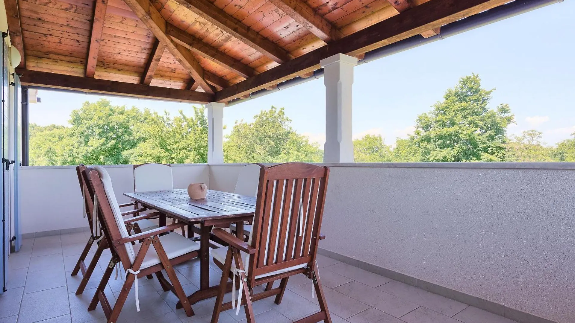 Villa Azura By Interhome Marcana